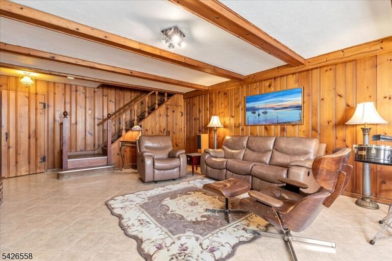 Property listing MLS 4023194 photo 30