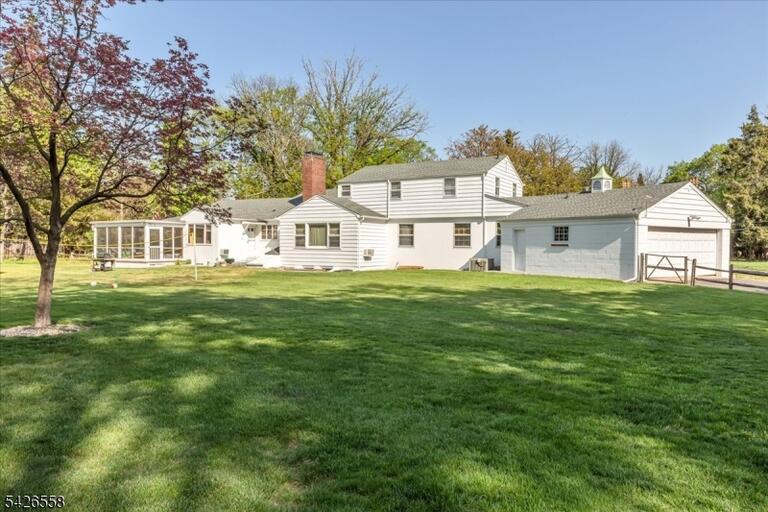 Property listing MLS 4023194 photo 40