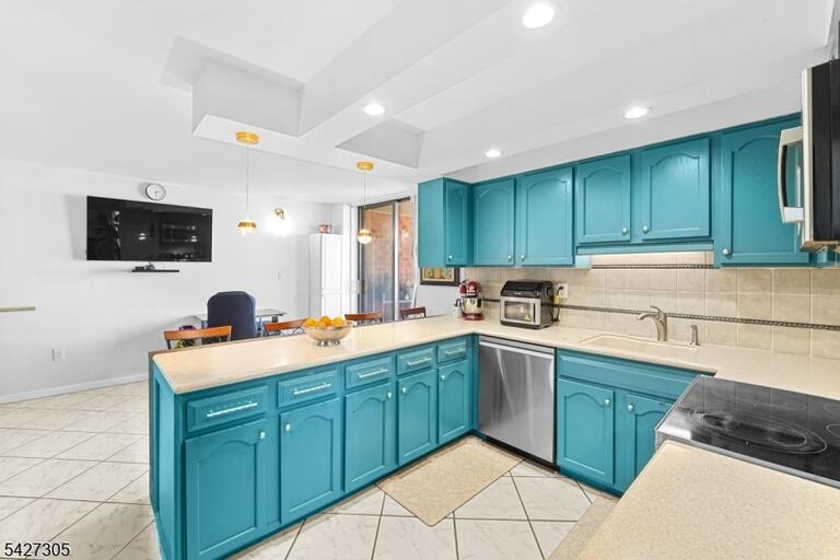Property listing MLS 4023409 photo 11