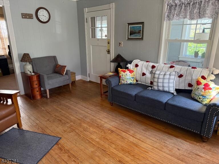 Property listing MLS 4023565 photo 10