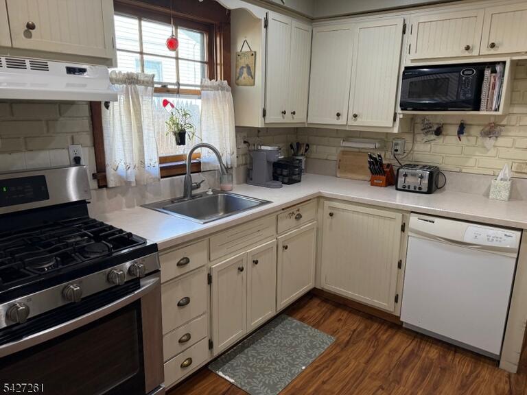 Property listing MLS 4023565 photo 14