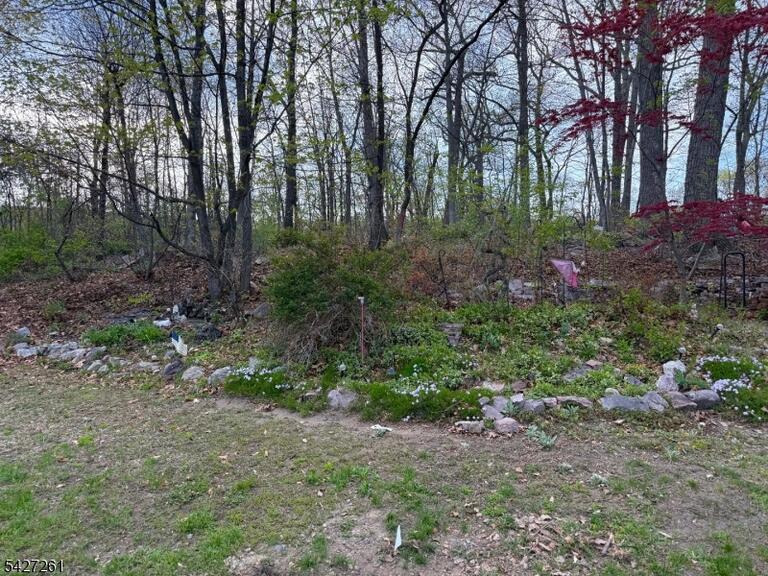 Property listing MLS 4023565 photo 41