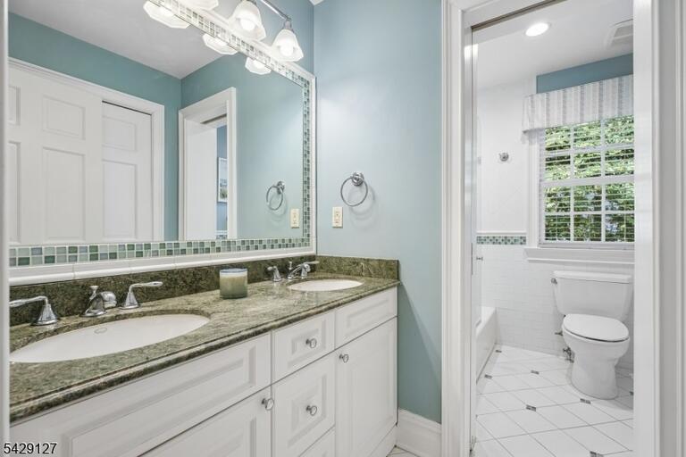image-4025425-39.jpeg