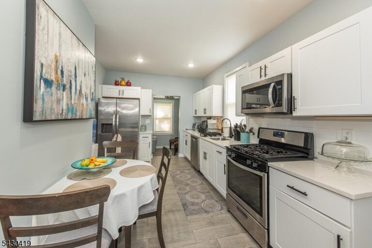 Property listing MLS 4026155 photo 11