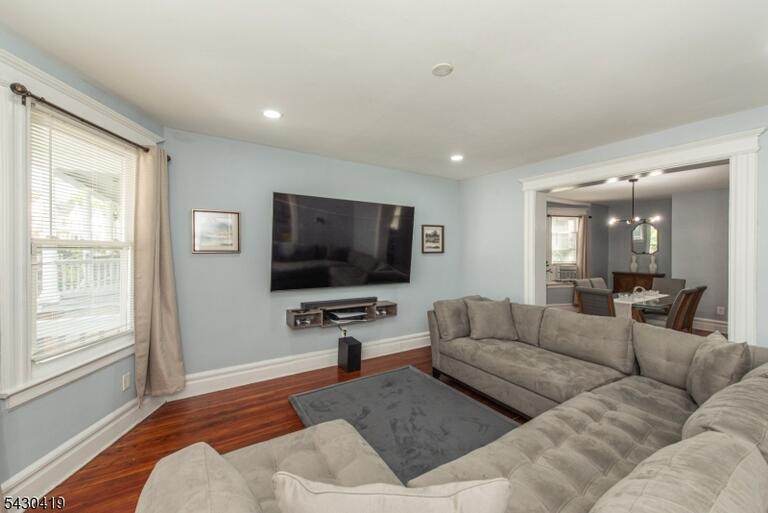 Property listing MLS 4026155 photo 6