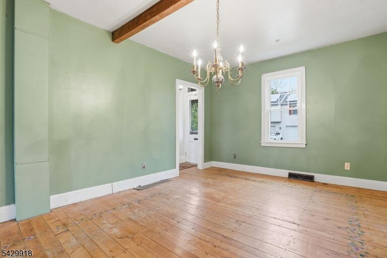Property listing MLS 4026261 photo 13