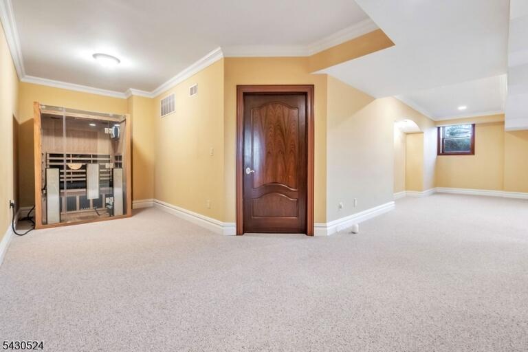 Property listing MLS 4026947 photo 40