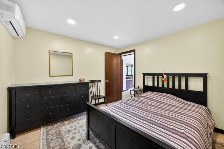 Property listing MLS 4027221 photo 36