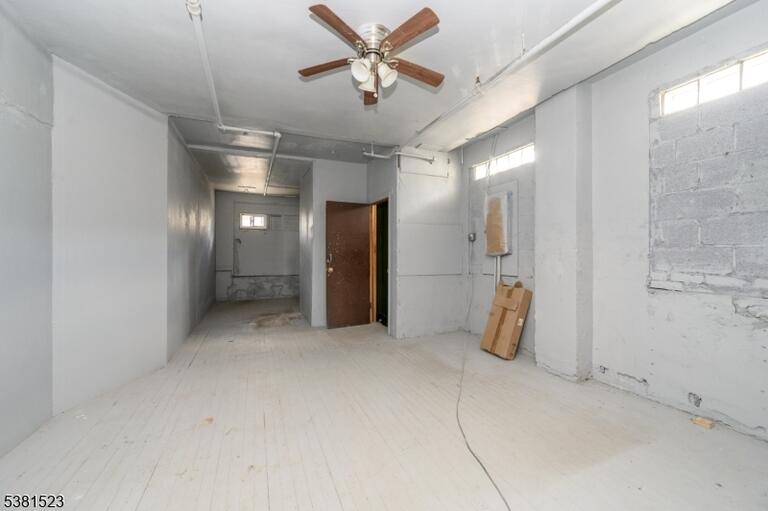 Property listing MLS 4027344 photo 25