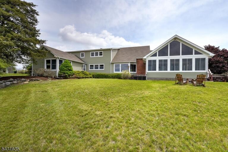 Property listing MLS 4027466 photo 37