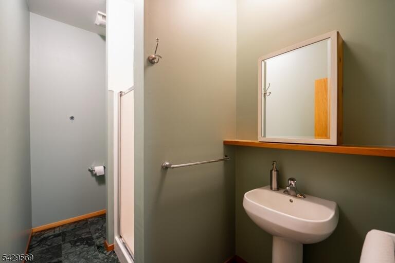 Property listing MLS 4027730 photo 44