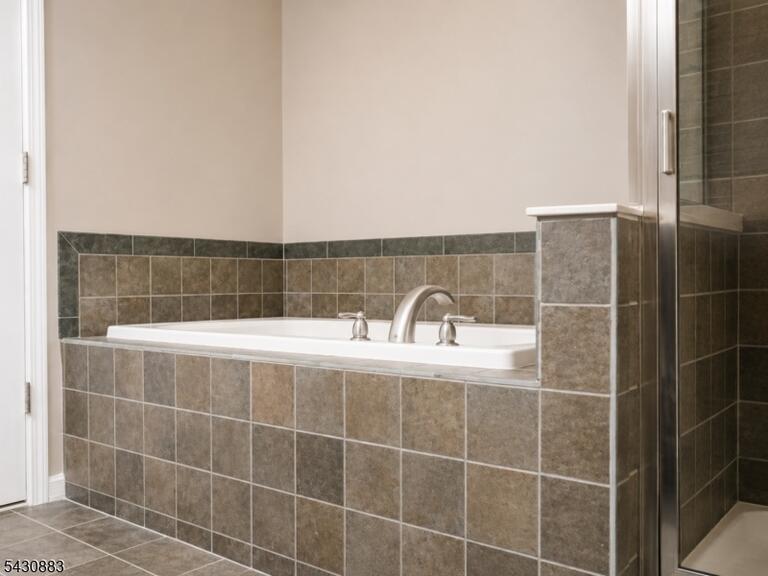 Property listing MLS 4027863 photo 32