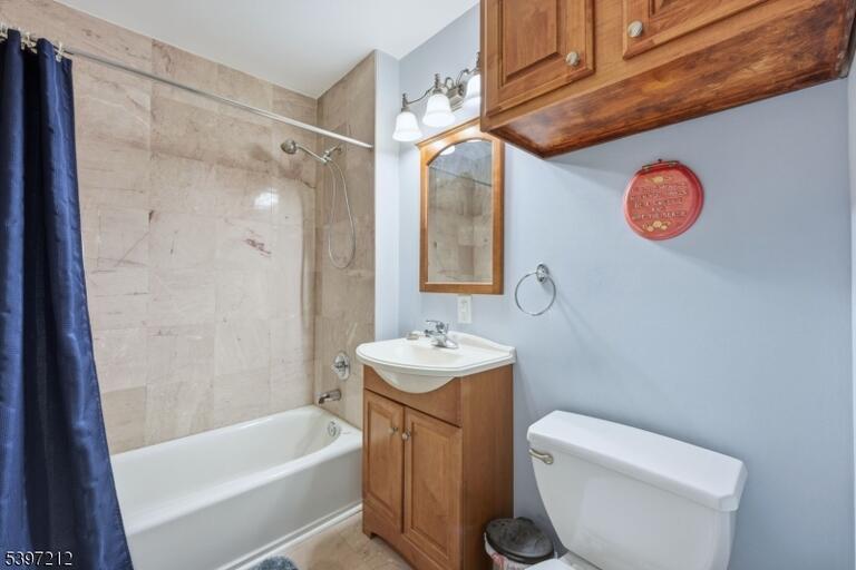 Property listing MLS 4028874 photo 13