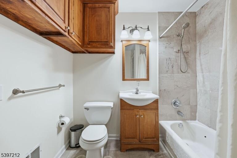 Property listing MLS 4028874 photo 18