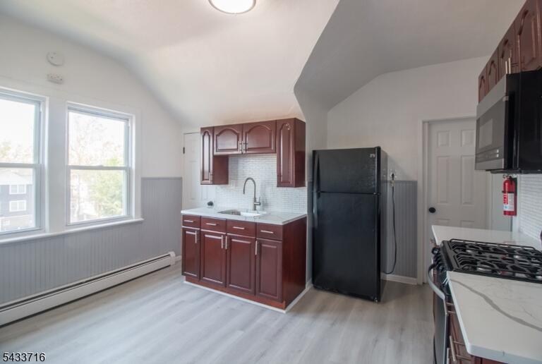 Property listing MLS 4029056 photo 2