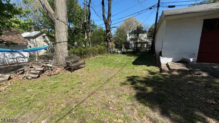 Property listing MLS 4030012 photo 8