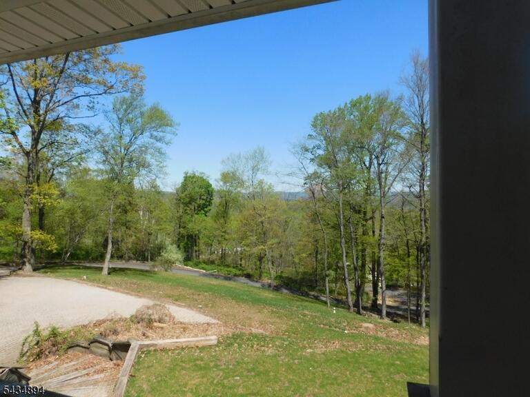 Property listing MLS 4030295 photo 35