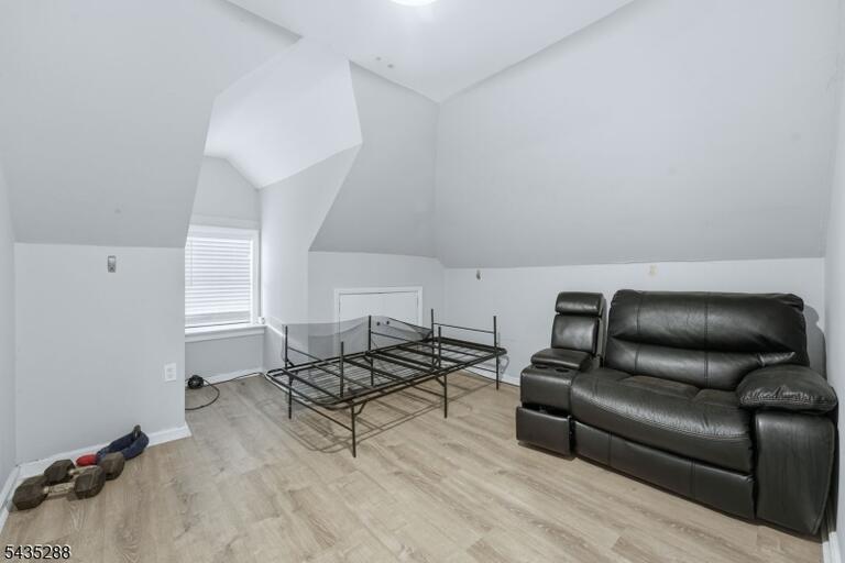 Property listing MLS 4030754 photo 33