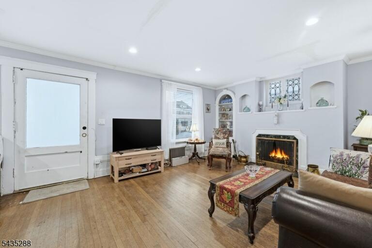 Property listing MLS 4030754 photo 9