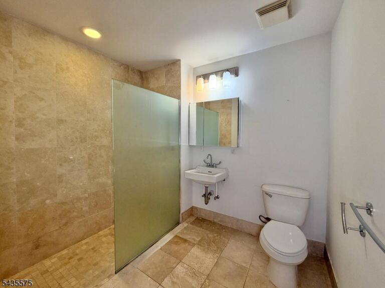 Property listing MLS 4030755 photo 25