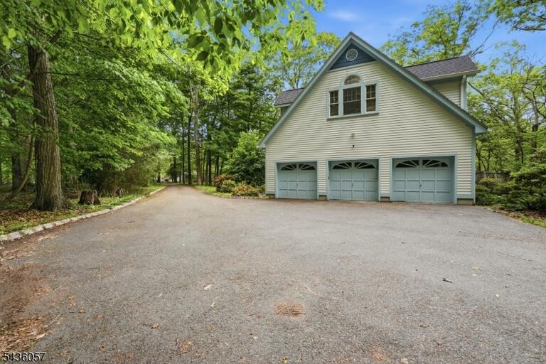 Property listing MLS 4031155 photo 6