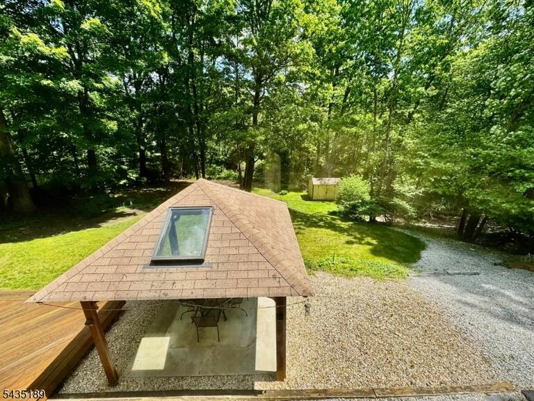 Property listing MLS 4031210 photo 32