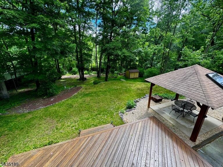 Property listing MLS 4031210 photo 42