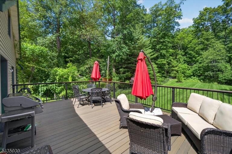 Property listing MLS 4031565 photo 41