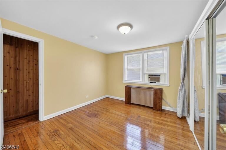 Property listing MLS 4031772 photo 4