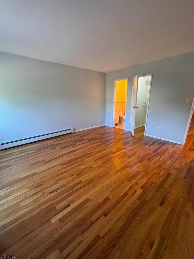 Property listing MLS 4032572 photo 3