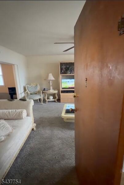 Property listing MLS 4032699 photo 4