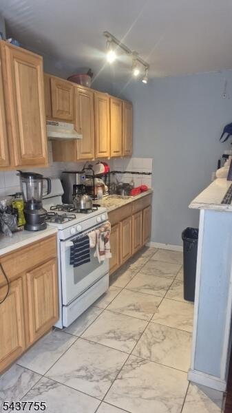 Property listing MLS 4032716 photo 7