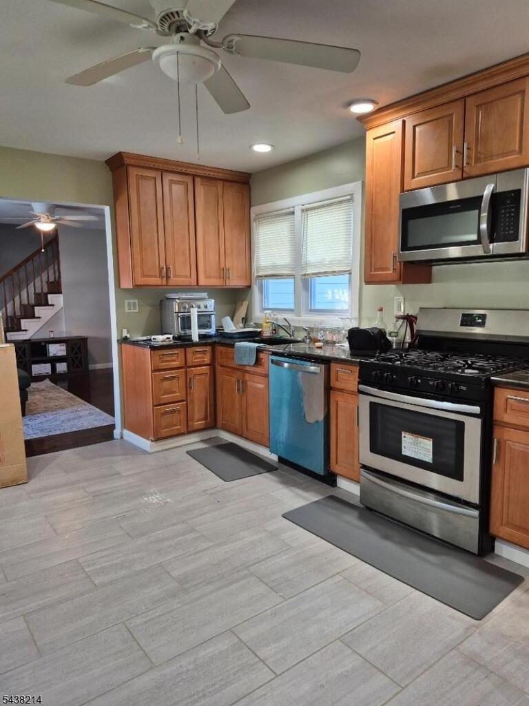 Property listing MLS 4033056 photo 5