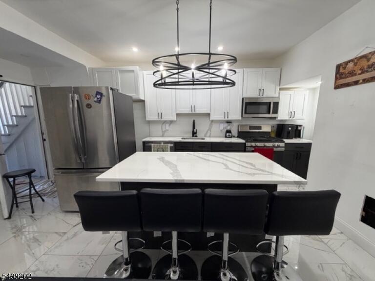 Property listing MLS 4033057 photo 2