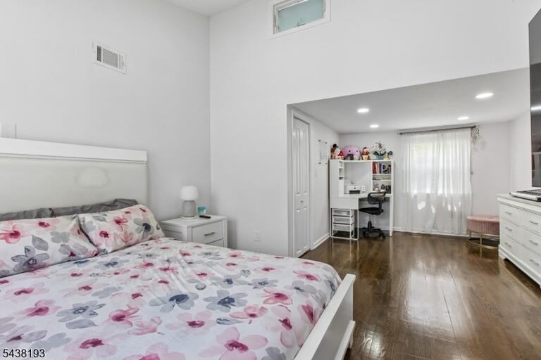 Property listing MLS 4033112 photo 15