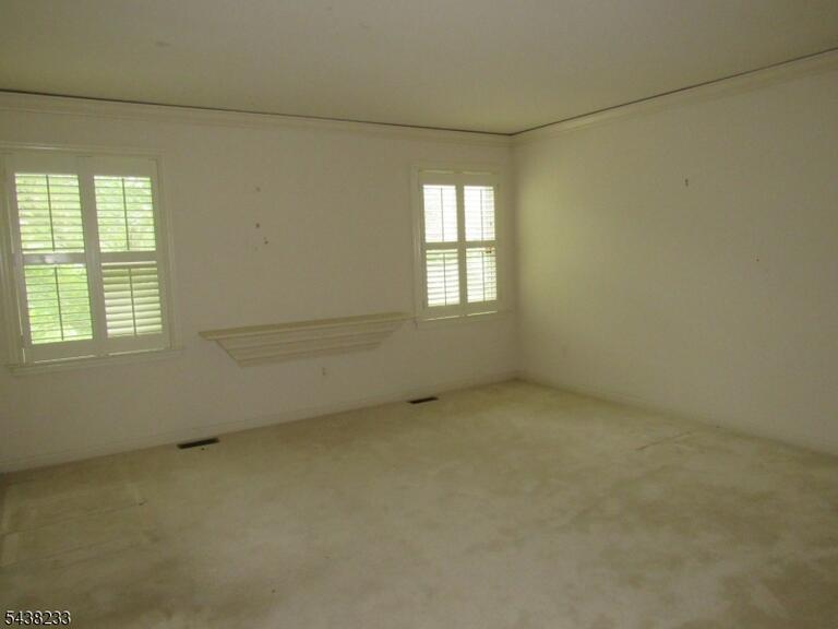 Property listing MLS 4033168 photo 21