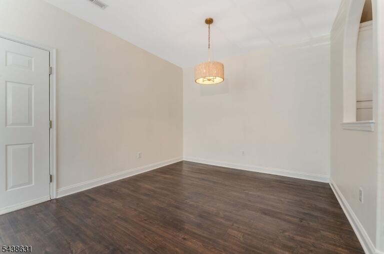 Property listing MLS 4033383 photo 10