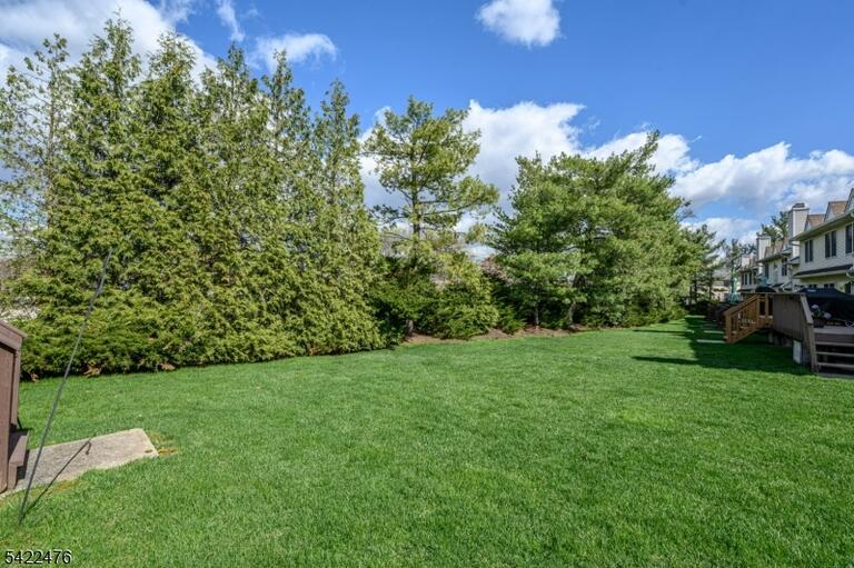 Property listing MLS 4033989 photo 36