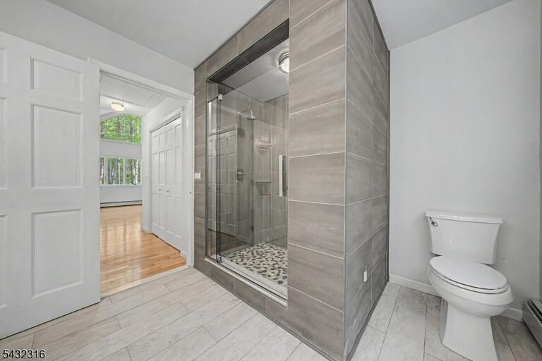 Property listing MLS 4033995 photo 23