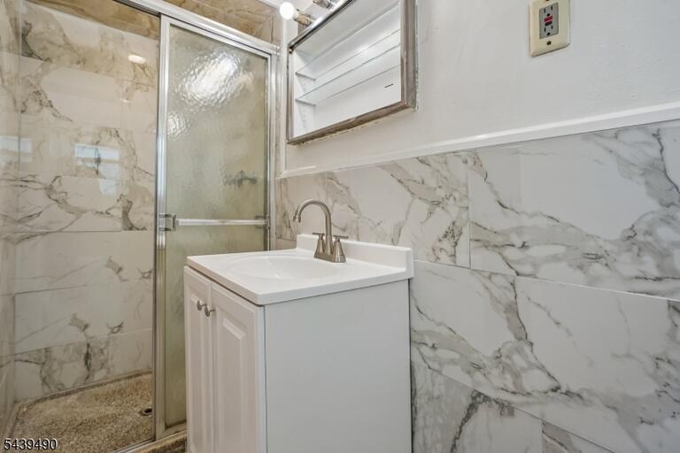 Property listing MLS 4034229 photo 18