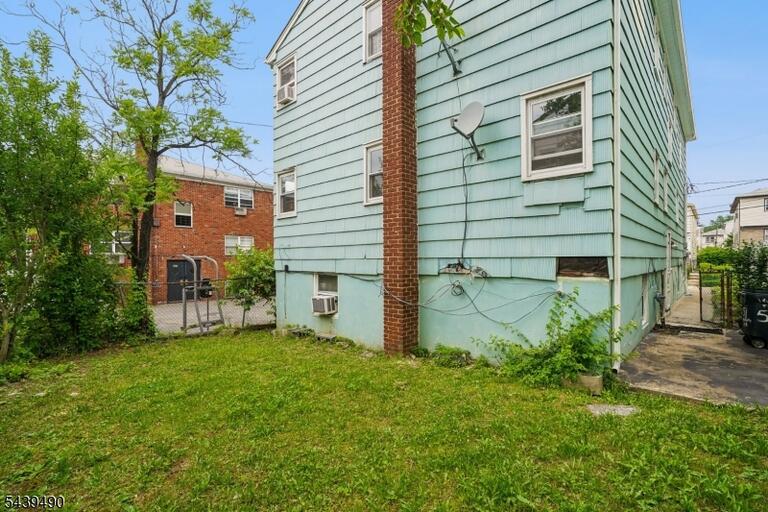 Property listing MLS 4034229 photo 23