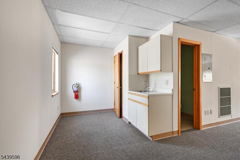 Property listing MLS 4034345 photo 15