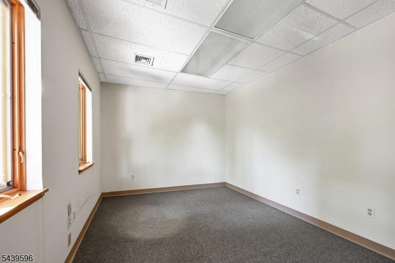 Property listing MLS 4034345 photo 4