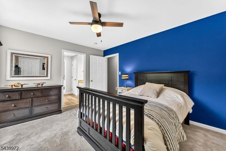 Property listing MLS 4034638 photo 45