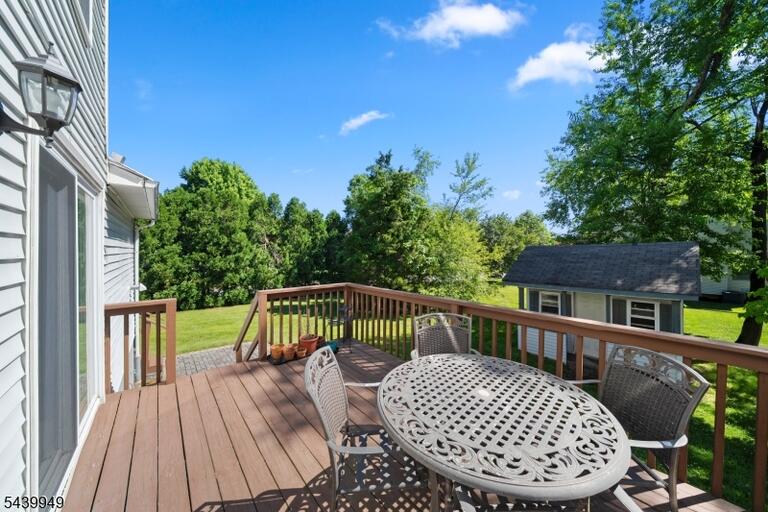 Property listing MLS 4034700 photo 23