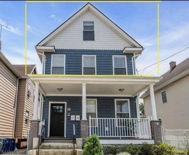 Property listing MLS 4034787 photo 1