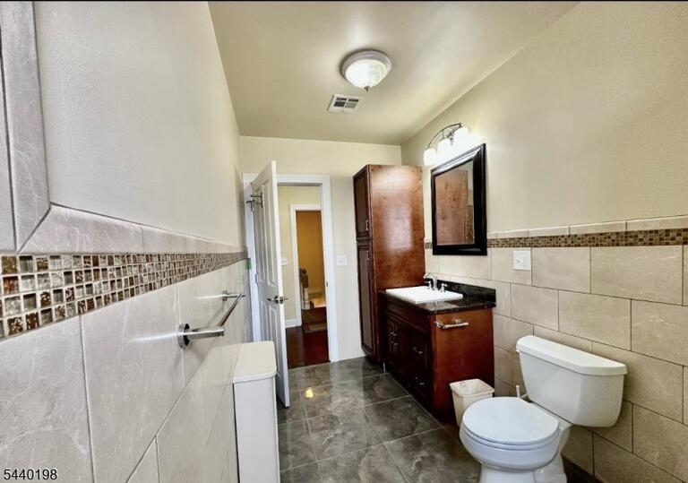 Property listing MLS 4034787 photo 18