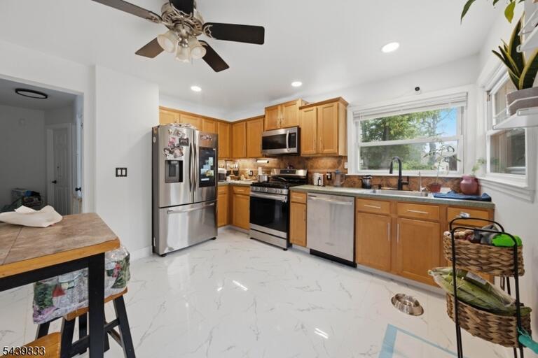Property listing MLS 4035100 photo 7