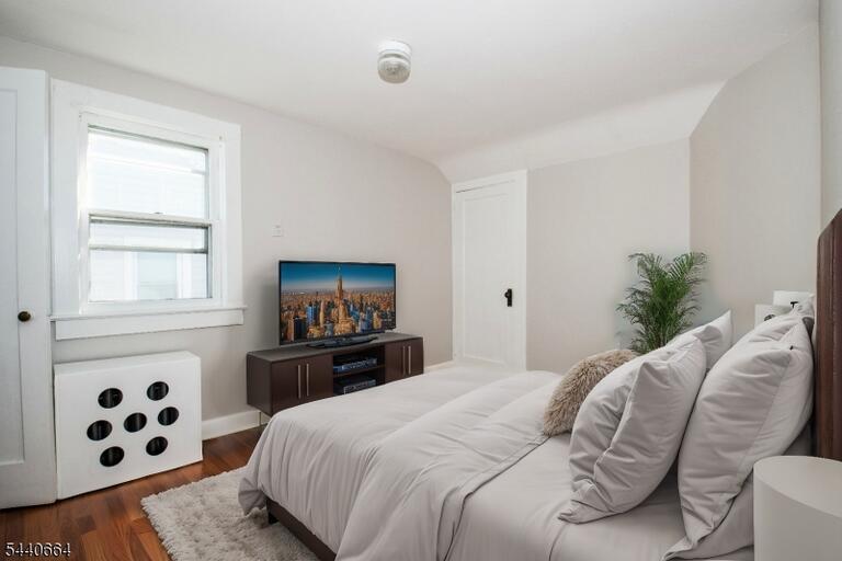 Property listing MLS 4035207 photo 4