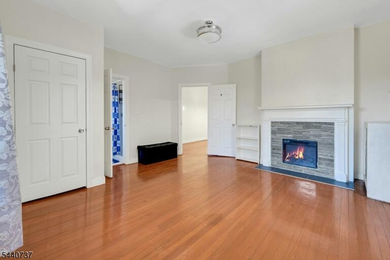 Property listing MLS 4035257 photo 15